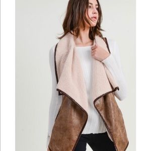 🔥Host Pick 🔥Crackled Faux Leather Vest